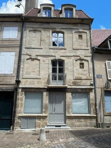 Le Chapitre - Agreable Maison De Ville Отён Экстерьер фото